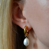Small Hoop Earrings, with medium detachable freshwater pearls - 4mm thick