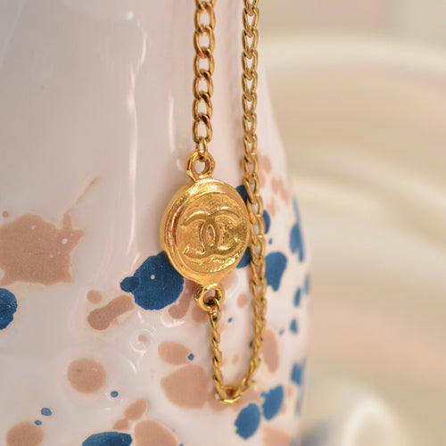 Authentic Chanel small pendant - Repurposed and converted necklace (16.7"/42.3cm long)