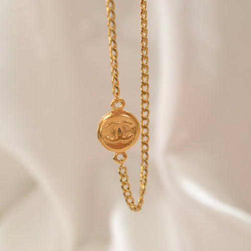 Authentic Chanel small pendant - Repurposed and converted necklace (16.7"/42.6cm long)